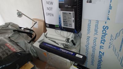 Weather station - New - Not opend - Offer ?
