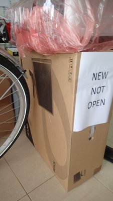 Brand new 27" Acer pc monitor - Offer ? Not open
