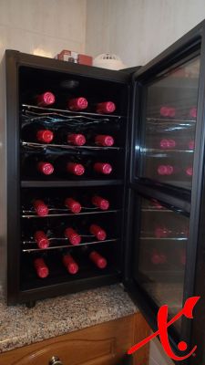 Wine cabinet - 18 bottle - Offer ?

