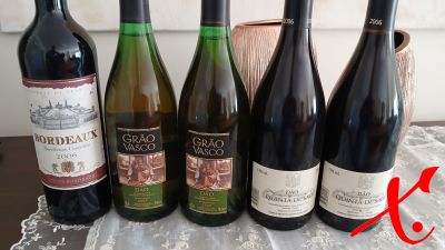 €600,- This is collection number 2 of special, 53 units most from 2003 to 2015. Example 10 year old Porto in 2004 - so 32 years
€600,- This is collection number 2 of special, 53 units most from 2003 to 2015. Example 10 year old Porto in 2004 - so 32 years.
The sale also includes the complete rack.
