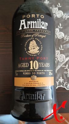 €600,- This is collection number 2 of special, 53 units most from 2003 to 2015. Example 10 year old Porto in 2004 - so 32 years
€600,- This is collection number 2 of special, 53 units most from 2003 to 2015. Example 10 year old Porto in 2004 - so 32 years.
The sale also includes the complete rack.
